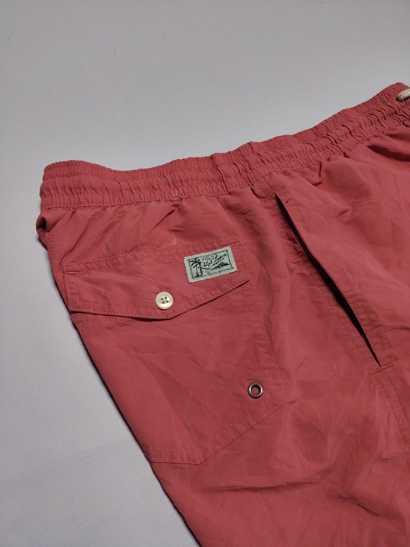 RALPH LAUREN ABOVE THE KNEE SHORT (Category: Swim Trunks & Board Shorts) located in Bislig. Submitted by tuazons21 (Listing ID 1460430009, Image 3). Description: SIZE : LARGE DIMES : 32-34×16 CR : 9.9/10 WASHABLE STAINS EXCELLENT CONDITION.