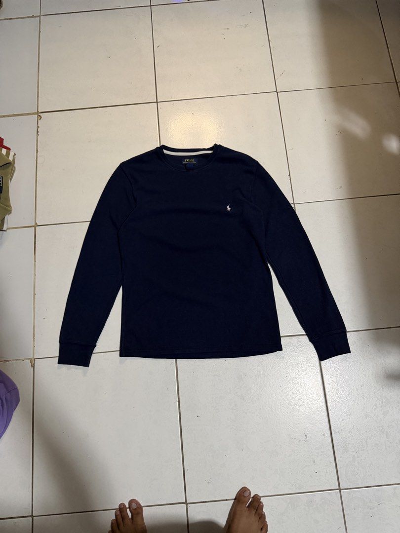 RALPH LAUREN LONG SLEEVE (Category: Coats, Jackets and Outerwear) located in Manila. Submitted by marx_g (Listing ID 1460501631, Image 3). Description: RL LONGSLEEVE BLK S WIDTH 20 Length 25.