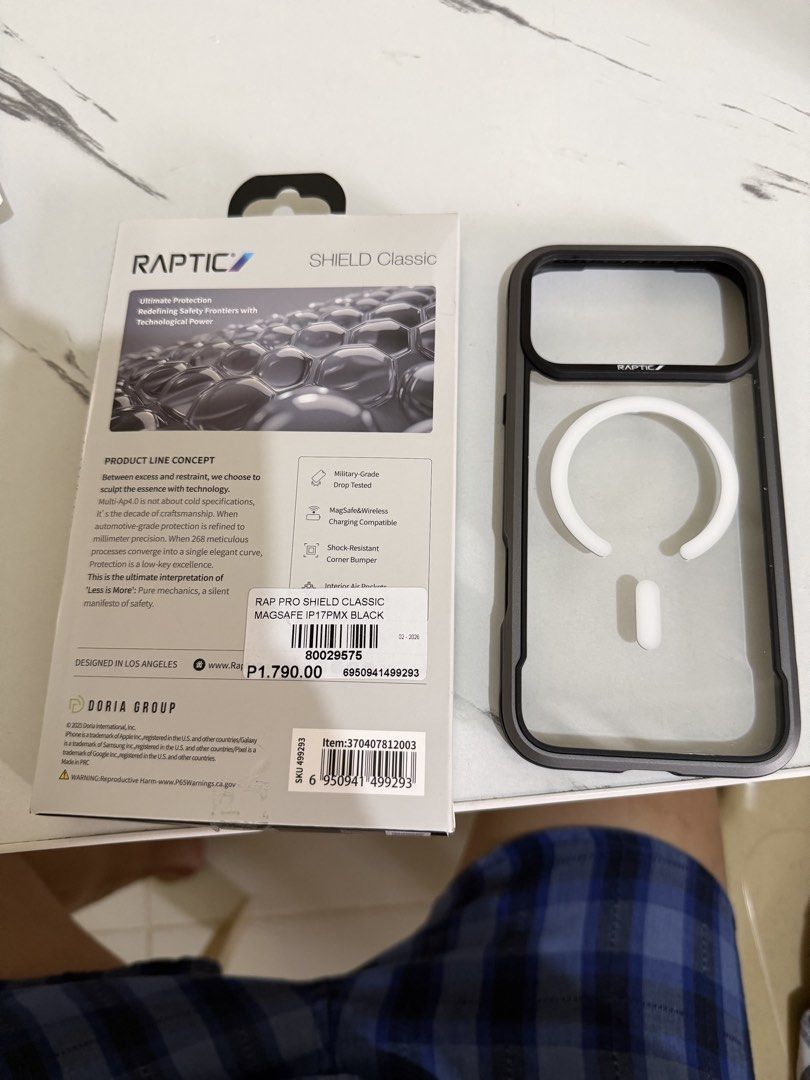 RAPTIC CASE (Category: Other Mobile & Gadget Accessories) located in San Pedro. Submitted by napnap29 (Listing ID 1460394748, Image 2). Description: RAPTIC CASE FOR IPHONE 17 PROMAX.