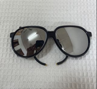 (Category: ) located in . Submitted by yedd_store (Listing ID 1460490668, Image 1). Description: .