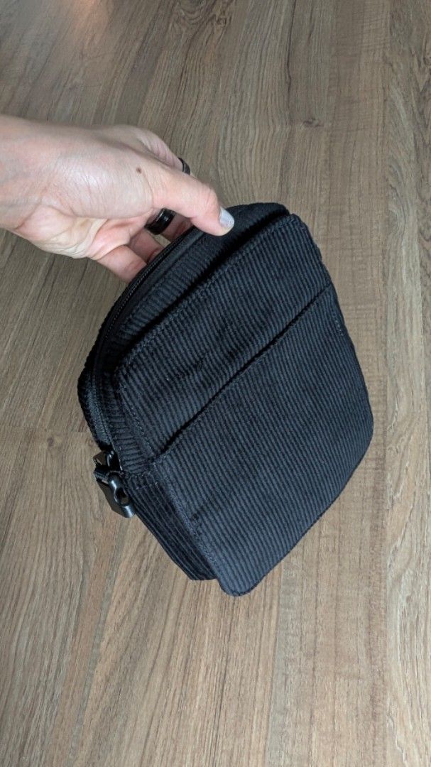 RECA Corduroy Pouch Bag (Category: Purses & Pouches) located in Makati City. Submitted by hanakurin (Listing ID 1460365273, Image 3). Description: - Brand: RECA - Material: Corduroy - Color: Black, Dusty Rose, Cream - Features: Main zippered compartment, front pocket, detachable strap, detachable magnetic back pocket RFS: - got too many bags, won't be using.