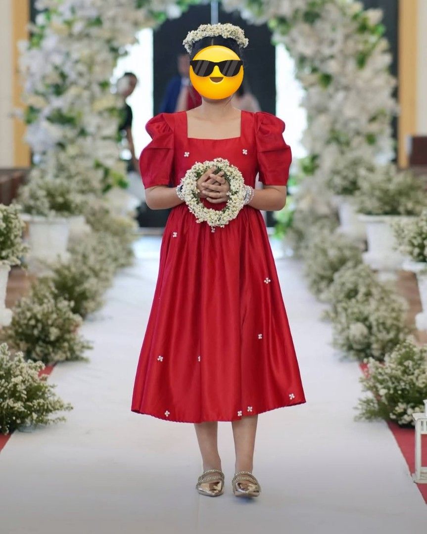 Red Dress (Category: Dresses) located in Taguig. Submitted by suzzyb. (Listing ID 1460383451, Image 3). Description: Shein Red Dress Size - 13years old .