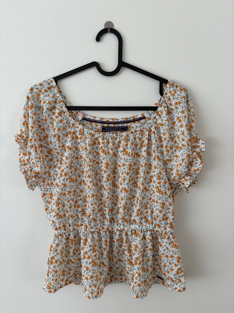 Regatta Floral blouse (Category: Blouses) located in Makati City. Submitted by marissa_021 (Listing ID 1460335282, Image 1). Description: .
