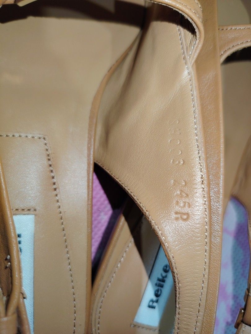 Reike Nen Slingback Flats Tan Leather Pointed Toe Size 37.5 (Category: Flats & Sandals) located in Cavite. Submitted by kys777 (Listing ID 1460478721, Image 3). Description: - Brand: Reike Nen - Type: Slingback Flats - Material: Tan Leather - Design: Pointed toe - Features: Delicate front strap, adjustable buckle heel strap - Origin: Made in Korea - Size: 37.5 - Style: Super chic and versatile, great for dressing up or down.