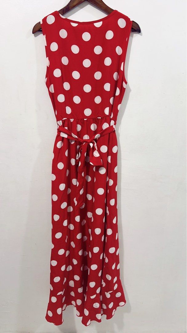 Retro Polka Dot dress (Category: Dresses) located in Cavite. Submitted by wishie_collects (Listing ID 1460396841, Image 3). Description: Retro Polka Dot Red Size Small 449 Polka Black with lining Brand :Joan Gee Size L- XL 299 Gingham pink and red Size Small 279 .