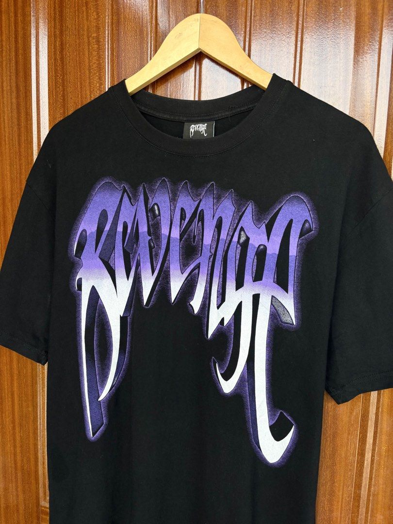 REVENGE METALLICA TEE (Category: Tshirts & Polo Shirts ) located in Manila. Submitted by vansthrifted (Listing ID 1460419784, Image 2). Description: REVENGE METALLICA AUTHENTIC 💯 SIZE: BEST FIT TO LARGE (W22 x L27) COLOR RATE: 10/10 OVERALL CONDITION: EXCELLENT NO ISSUE.