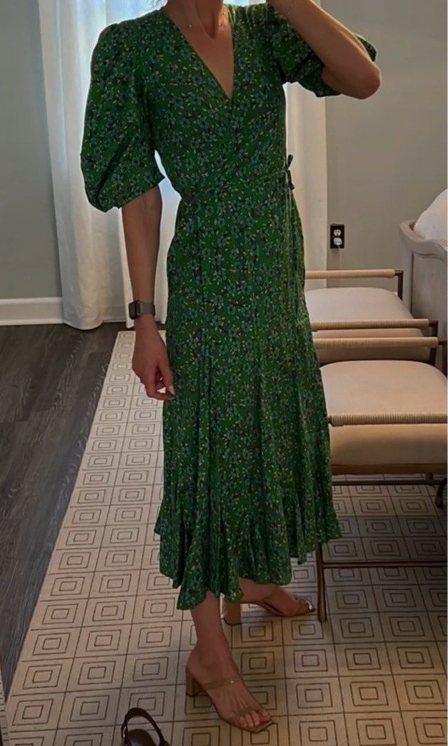 Rhode Green Printed wrap midi dress (Category: Dresses) located in Legazpi City. Submitted by gillesmonette (Listing ID 1460308919, Image 2). Description: Pm for details Original Rhode dress, Cotton Fabric.