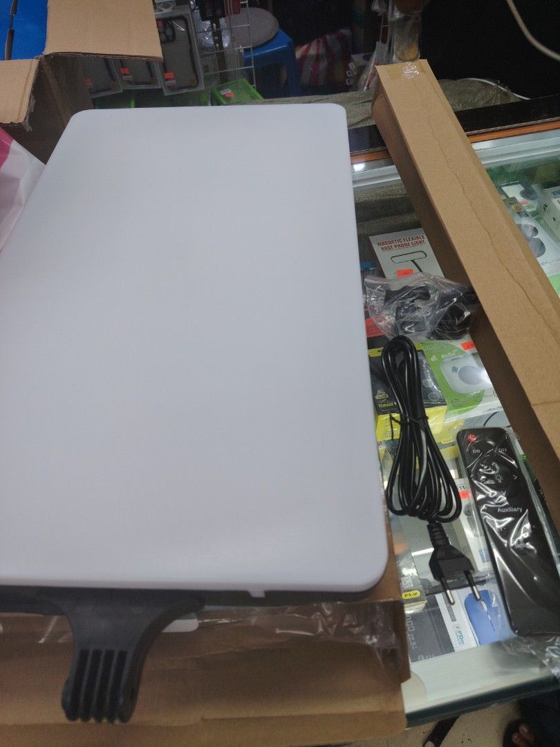 RL-24 LED Light Panel with Remote Control (Category: Lighting) located in Manila. Submitted by marvieobordo (Listing ID 1460442934, Image 2). Description: - Adjustable brightness and color temperature - RA96+ rating for accurate color reproduction - Comes with a remote control for convenient adjustments - Ideal for photography and video lighting - Bright and versatile lighting solution.