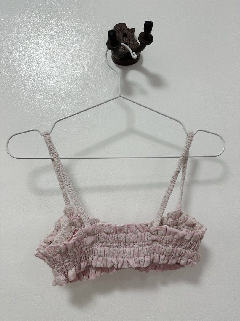 Roma Blanche Pink Floral Set (Category: Sets or Coordinates) located in Paranaque City. Submitted by kokoclosets (Listing ID 1460482645, Image 3). Description: Used twice only! (At the beach) Bought in Roma Blanche (IG store) Perfect for the beach🏝️ .