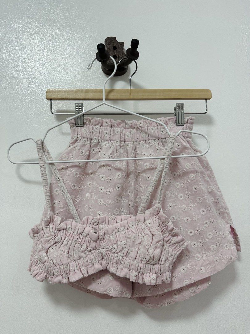 Roma Blanche Pink Floral Set (Category: Sets or Coordinates) located in Paranaque City. Submitted by kokoclosets (Listing ID 1460482645, Image 1). Description: Used twice only! (At the beach) Bought in Roma Blanche (IG store) Perfect for the beach🏝️ .