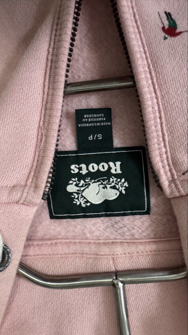 Roots Pink Hoodie Size S (Category: Coats, Jackets and Outerwear) located in Manila. Submitted by _Fonso (Listing ID 1460438128, Image 2). Description: - Cute pink Roots hoodie - Fun all-over print - Zip-up style with front pocket - Size S - Great for casual wear RFS - decluttering.