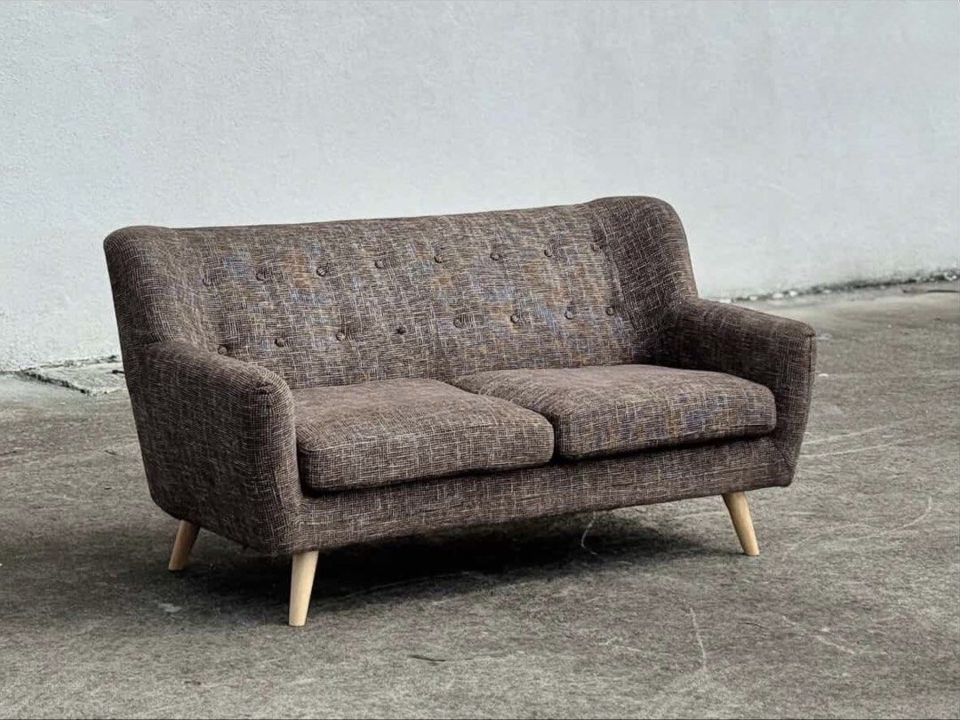 RUSH Brown Kubodisenyo 2-Seater Sofa (Category: Sofas) located in Manila. Submitted by gessinaman (Listing ID 1438014605, Image 1). Description: High quality fabric and wood RFS: di na nagagamit Dimensions: L 60in x W 28in x H 30in; Seat height 16in.