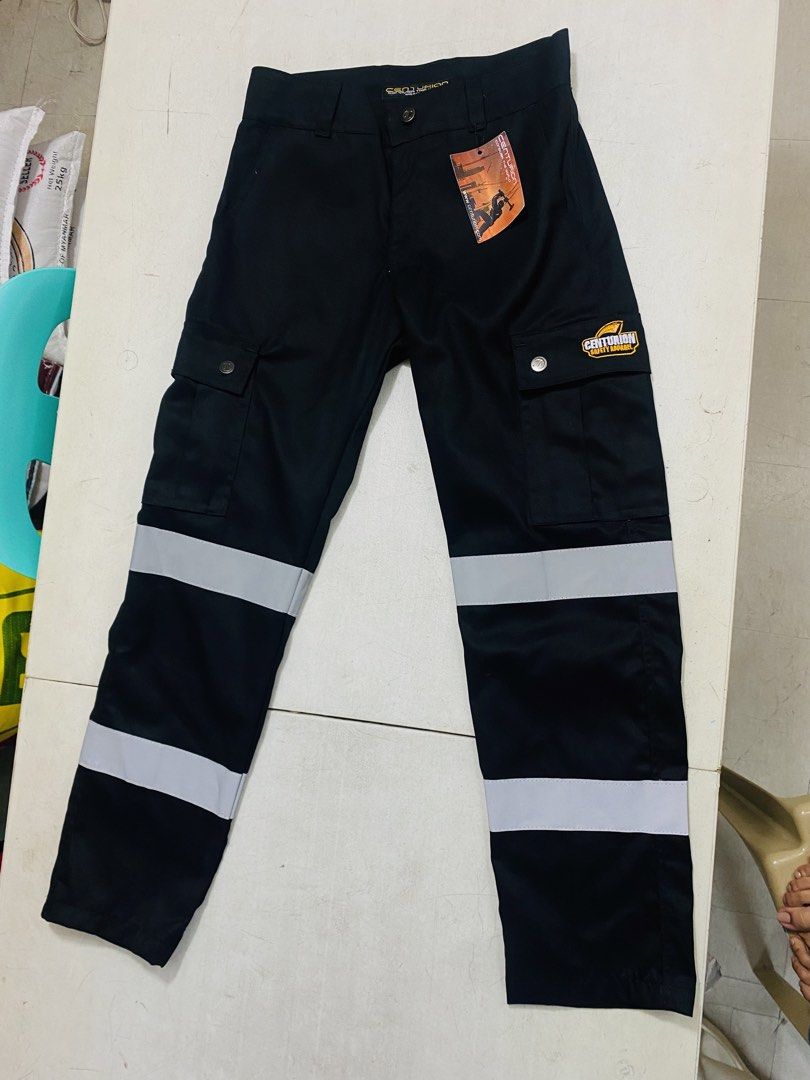 SAFETY PANTS (Category: Luxury Apparel) located in Manila. Submitted by kat-montes26 (Listing ID 1460400317, Image 1). Description: SAFETY PANTS 👷‍♂️HIGH QUALITY FABRIC 👷‍♂️COD FREE DELIVERY VIA LBC 👷‍♂️1,199 only! open for walk ins we deliver NATIONWIDE pm me for more details.