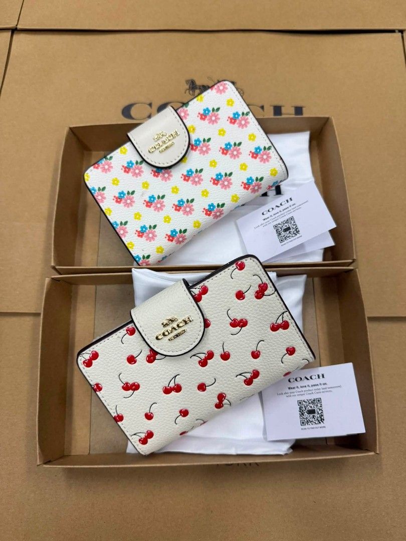 Sale! Coach medium Size Wallet (Category: Wallets & Card holders) located in Mandaluyong City. Submitted by priceles (Listing ID 1460380027, Image 1). Description: Brand New with box and paper bag Good for gifts Discounts available for 2 or more orders NO COD.