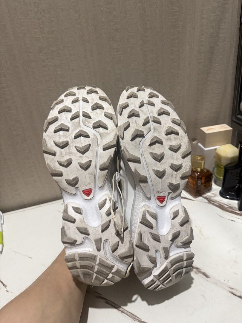 Salomon xt6 white (Category: Sneakers) located in Manila. Submitted by kick.asskicksph (Listing ID 1460485397, Image 2). Description: Salomon xt6 white used no box Slight yellowing as seen sa pic Size 8.5 us men Item is authentic pls dont keep on asking Will send more picture as requested if needed thank you so much :>>> ❤️.