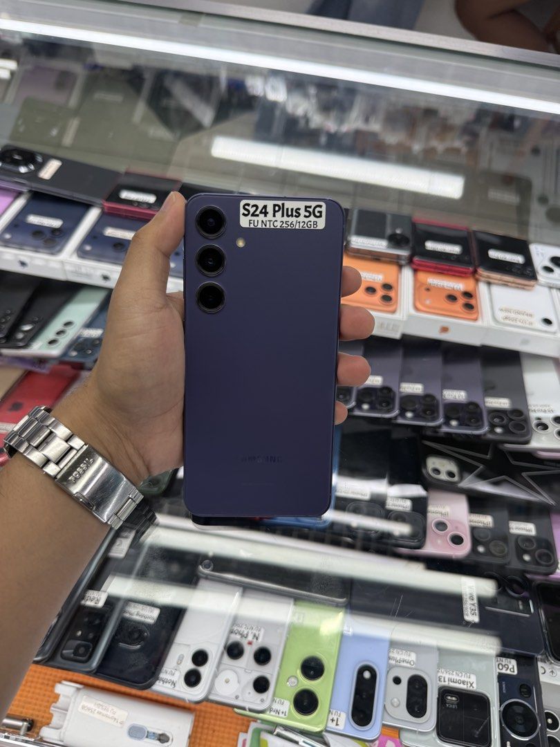 Samsung S24 Plus 12/256GB Openline NTC Approved (Category: Samsung) located in San Juan City. Submitted by Khalidmgdla08 (Listing ID 1460428698, Image 1). Description: FOR SALE | TRADE/SWAP Price: 23,999 On hand: S24 Plus 5G✔️ 12/256GB ✔️ OPENLINE ✔️ NTC APPROVED ✔️ 100% Original ✔️ 99% Makinis ✔️ 99% Smooth ✔️ NOT REFURB ✔️ NO HIDDEN ISSUES ✔️ NEVER BEEN REPAIRED ✔️ TEST TO SAWA✔️ FREE 3-UTOOLS ✔️ ANY MODEL OF IPHONE AND SAMSUNG ARE AVAILABLE! ✨