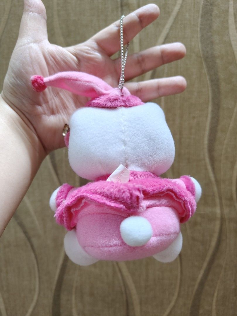 Sanrio Hello Kitty Santa Plush Charm (Category: Plushies & Soft Toys) located in Santa Rosa. Submitted by mmps249.1 (Listing ID 1460389497, Image 2). Description: Crossposted Mine now, pay now shipping courier: JRS only Gcash payment upon order No reservations.