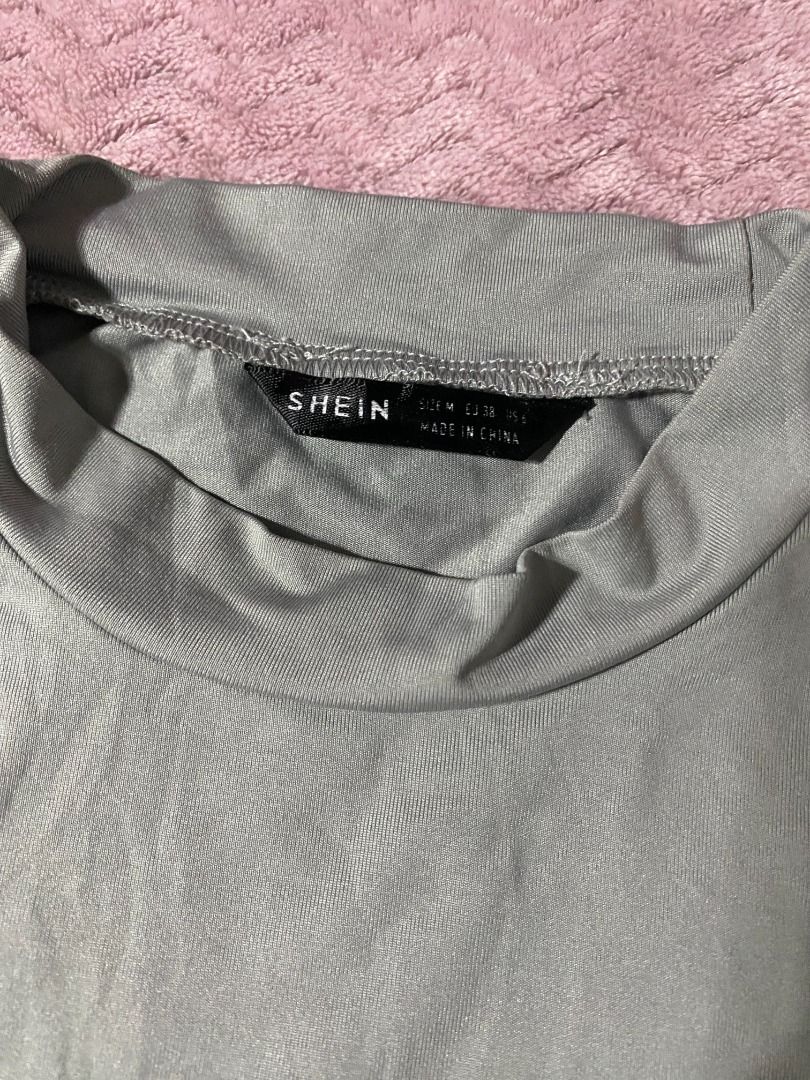 Satin Gray Croptop (Category: Longsleeves) located in Manila. Submitted by diorellecoeur_xxx02 (Listing ID 1460480386, Image 2). Description: May pagka silk ang tela. Not exactly sure kung ano. Body hugging. Medium on tag but best fit sa xs-s.