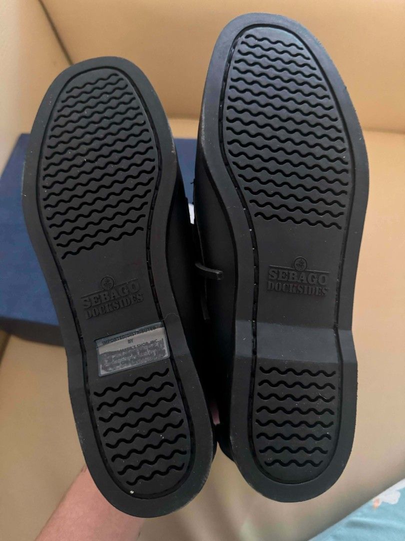 Sebago Dockside - Total Black (Category: Loafers) located in Manila. Submitted by jtfr5 (Listing ID 1460365472, Image 3). Description: brand new never been used 35.5Eur.