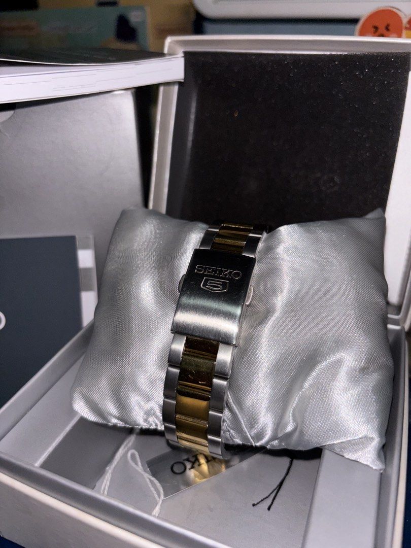 Seiko 5 Automatic SNKE04K1 (Category: Men's Watches) located in Malolos. Submitted by aerisdane (Listing ID 1460421867, Image 2). Description: Seiko 5 Diver’s Watch Automatic Like New Slightly Use Straight Cash only Meet Up only.