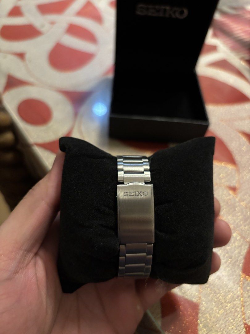 Seiko 5 “Railway Time/Military Black” (Category: Men's Watches) located in Manila. Submitted by rappyboi007 (Listing ID 1460445228, Image 3). Description: Seiko 5 “Railway Time/Military Black” Ref. (7009-876A) Serial No. 993089 Movement: Automatic 7009 or 7s26 movement Case size: 36mm Lug with: 22mm Bracelet fits up to 7 inches All original watch head 🏷️ 4,500 only 📍Meetups: around UST or Tayuman Mode of delivery: lalamove, angkas, grab, etc. t