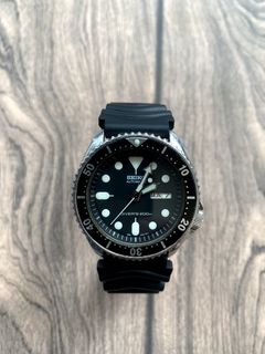 (Category: ) located in . Submitted by jrluxurywatch (Listing ID 1460315474, Image 1). Description: .