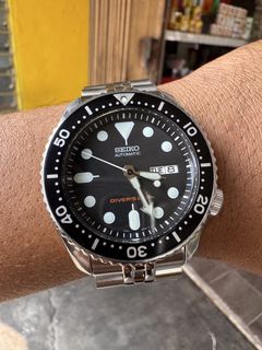 (Category: ) located in . Submitted by faizmohd87 (Listing ID 1460398264, Image 1). Description: .