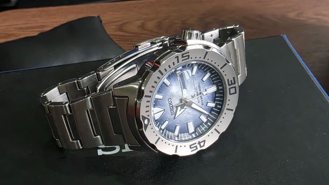 Seiko Prospex Save the Ocean "Happy Feet" (Category: Men's Watches) located in Makati City. Submitted by photosbyken (Listing ID 1460465770, Image 1). Description: Seiko Prospex Save the Ocean "Happy Feet" Condition 9.5/10 Complete Special Edition Double box Certificate of Guarantee card Stainless Steel bracelet Open for trade with Tag Heuer, plus cash or with my other listed Seiko watch (King Turtle Grenade and a King Samurai Asia Edition).