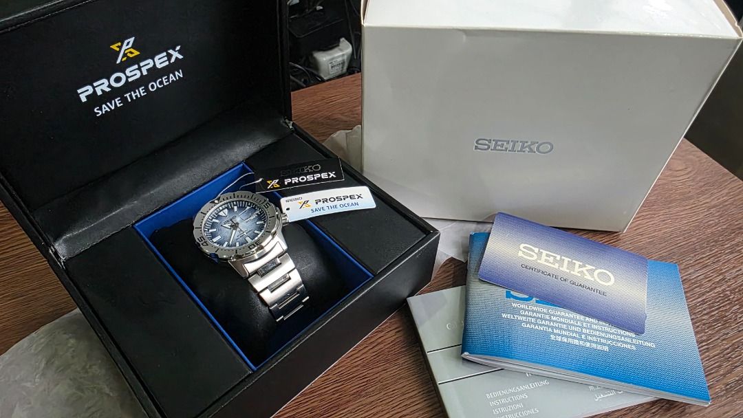 Seiko Prospex Save the Ocean "Happy Feet" (Category: Men's Watches) located in Makati City. Submitted by photosbyken (Listing ID 1460465770, Image 2). Description: Seiko Prospex Save the Ocean "Happy Feet" Condition 9.5/10 Complete Special Edition Double box Certificate of Guarantee card Stainless Steel bracelet Open for trade with Tag Heuer, plus cash or with my other listed Seiko watch (King Turtle Grenade and a King Samurai Asia Edition).