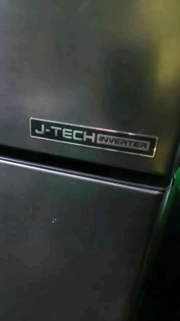 Sharp Refrigerator J-Tech Inverter (Category: Refrigerators and Freezers) located in Manila. Submitted by lia_8 (Listing ID 1460447419, Image 2). Description: RUSH SALE! Located GMA Cavite 2 door inverted ref -pasok sa may mga tindahan -mabilis mag yelo -matipid sa kuryente -wala pang 1 year nagagamit -NO ISSUE -naka warranty pa compressor -RECIPE IS ON HAND Garantisado quality yan sharp brand eh. Alam nyo na performance ng sharp units. *Unli che