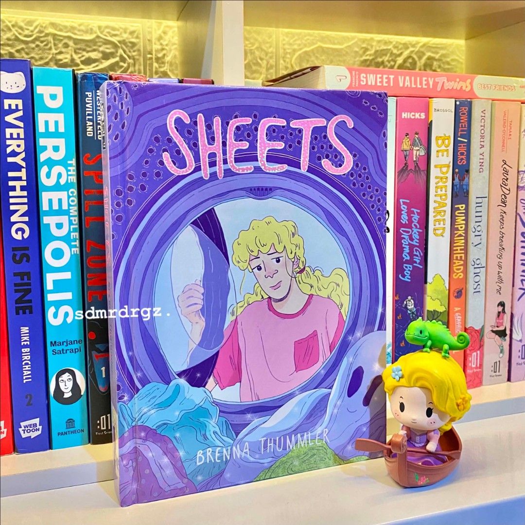 Sheets (DELUXE EDITION) Graphic Novels (Category: Comics & Manga) located in Caloocan City. Submitted by sdmrdrgz (Listing ID 1460399005, Image 1). Description: GRAPHIC NOVELS COLL OPEN FOR TAKE ALL! (free bookshelf, book light, twins valley book) check my profile :) rare/fave graphic novel, prettiest of them all! 🩷 with more contents of the author and more! — can send more photos via dm! ♡ • DELUXE EDITION HARDBOUND • HOLO SPINE •mint condi, re
