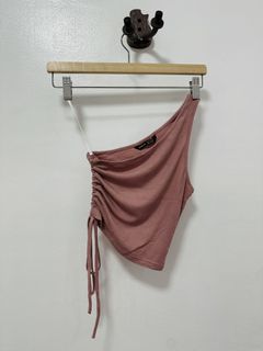 (Category: ) located in . Submitted by kokoclosets (Listing ID 1460471367, Image 1). Description: .