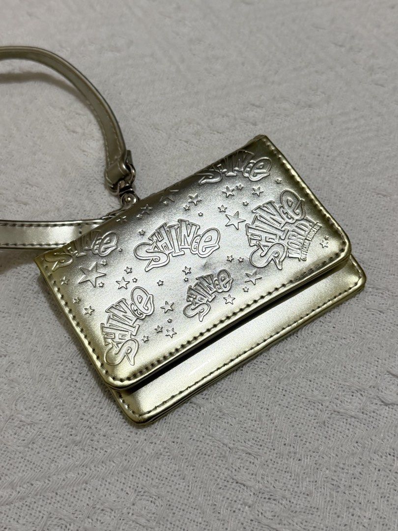 SHINee Wallet/Card holder (Category: Luxury Bags & Wallets) located in Imus. Submitted by densans (Listing ID 1460447008, Image 1). Description: WTS LFB PH SHINee Wallet/Card holder - see pics for details - x to sensitive - P200.