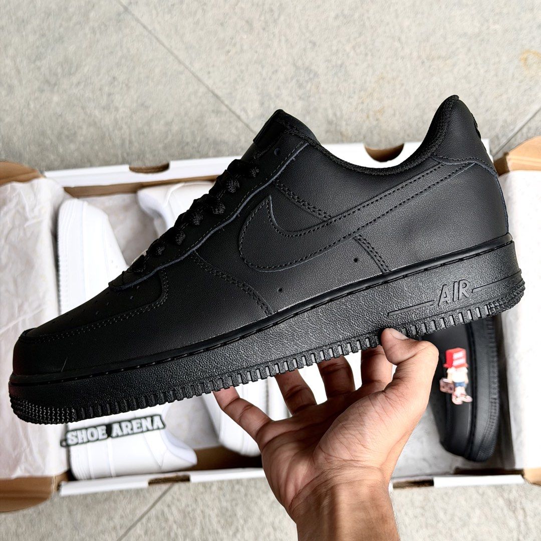 SHOES (Category: Casual Shoes) located in Manila. Submitted by _ejbrix21 (Listing ID 1460334560, Image 3). Description: AF1 ‘TRIPLE WHITE’ EUR 39,40,42,43,44,45 1199 ONLY AF1 ‘TRIPLE BLACK’ EUR 41,43,44,45 1199 ONLY.