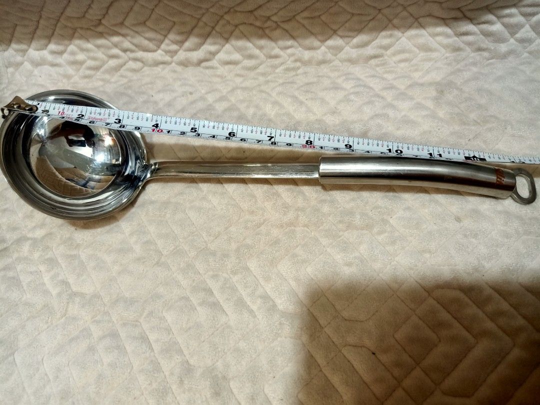 Silit soup ladle (Category: Cookware & Accessories) located in Pasig City. Submitted by urdal01 (Listing ID 1460358401, Image 3). Description: silit soup ladle stainless steel goodcondition/surplus.