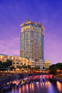 (Category: ) located in . Submitted by luxuryescapes (Listing ID 1460487046, Image 1). Description: .