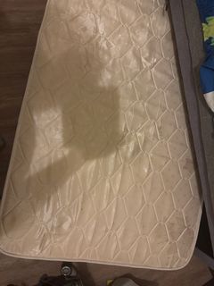 (Category: ) located in . Submitted by Mo443 (Listing ID 1460479233, Image 1). Description: .