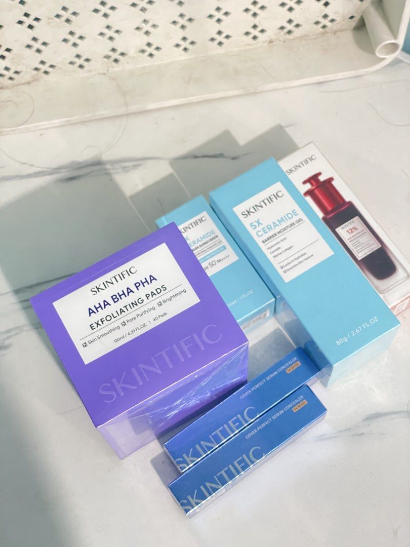 SKINTIFIC BUNDLE TAKE ALL (Category: Face Care) located in Taguig. Submitted by n.beautyyy (Listing ID 1460328899, Image 1). Description: Take all brand new unopened .
