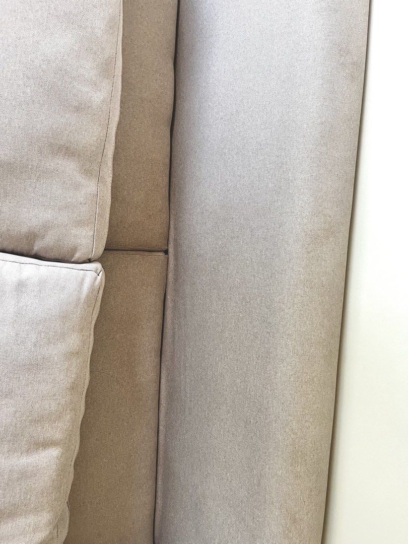 Sofa (Category: Sofas) located in Manila. Submitted by alex-suh (Listing ID 1460320888, Image 3). Description: .