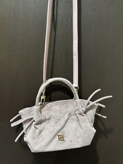 (Category: ) located in . Submitted by nadrahrahim93 (Listing ID 1460322116, Image 1). Description: .