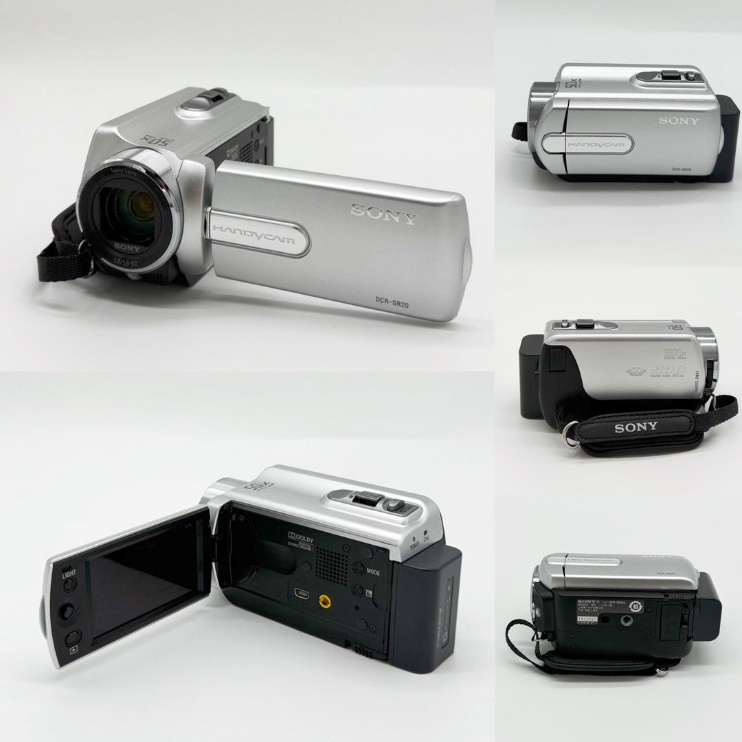 Sony Handycam DCR-SR20 復古 vintage 索尼 dv 攝錄機 禮物 kpop 日系 （分類：攝錄機）位於 Hong Kong。 由 harunaru_store 提交（商品編號 1460473468，圖片 2）。簡介： - 日系夢核感打造🫧極輕巧 Sony Handycam DCR-SR20 所有貨品實圖均為店主拍攝✨ Rank A（輕量使用痕跡） basic functions tested & checked 操作100%正常 ⚡️2010年產，已停產 🗯SR系列唔洗多介紹啦🤣 Sony DV界嘅神級系列，出名靚色tone，鏡頭靚👍🏻 超級氛圍感打造🤓 💫 最高80萬靜態拍攝畫質像素，50倍光學變焦鏡頭 💡 採用蔡司鏡頭，採用高感光ccd元件！ 日劇光就係咁嚟😎 同埋影人嘅膚色特別通透，好有質感😭 🥳最正係本身部機已經內置80gb!!! 可錄製長達61小時嘅LP影片！真係任影唔嬲🤣 包含：機身、電池、充電器、數據線、跟機手帶 ✅ 可反