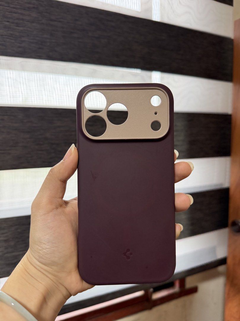 Spigen Nano Pop Ip 17 promax case (Category: Cases & Sleeves) located in Cavite. Submitted by str4wb3ryyy___ (Listing ID 1460389200, Image 2). Description: FS! Spigen Nano Pop Ip 17 Pro Max Case (Burgundy Bean) ‼️₱999‼️ - in good condition, but there is a white to almost transparent stain when i got the case from spigen online store - has light scratches but barely visible -magsafe!! - pretty color! Has a rough grip on the side RFS- decluttering,