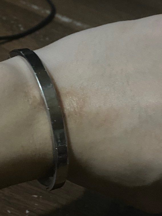 Stainless Steel Bangle (Category: Bracelets) located in Manila. Submitted by preloveditems292 (Listing ID 1459450602, Image 2). Description: Fits up to 7 inch wrist Light scratches.