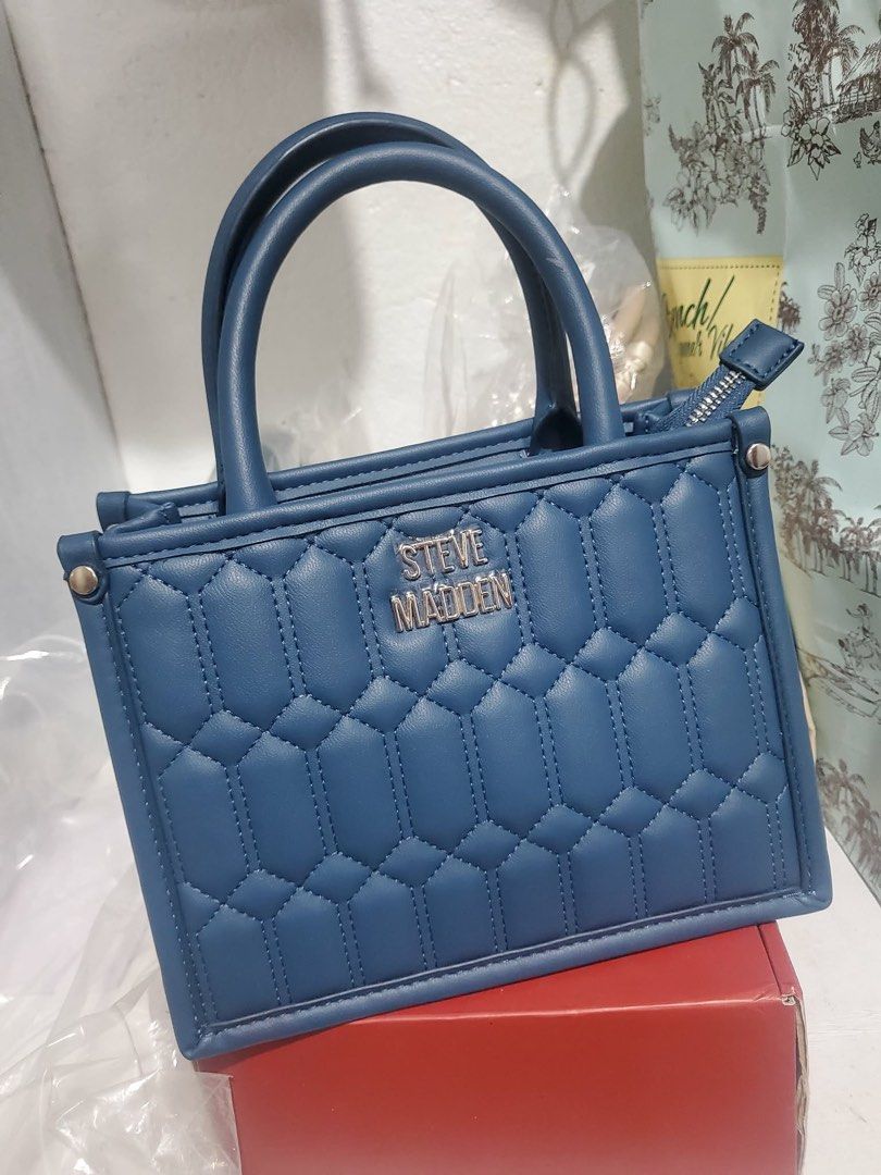 Steve Madden (Category: Cross-body Bags) located in Ilagan. Submitted by shopgrab (Listing ID 1460432707, Image 1). Description: original.