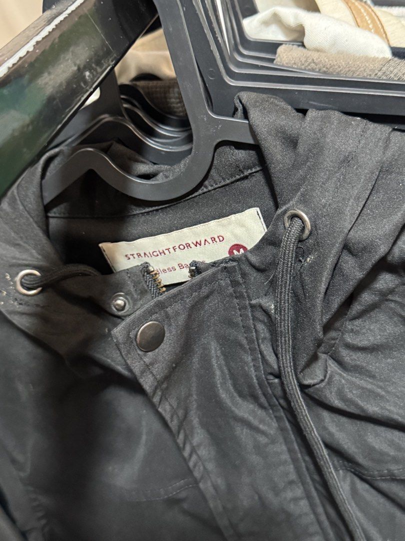 STRAIGHTFORWARD Jacket Men M (Category: Coats, Jackets and Outerwear) located in Caloocan City. Submitted by r3iiji (Listing ID 1460341423, Image 2). Description: worn once to school no issue, needs cleaning since this was in the closet for a while loc: fairview.