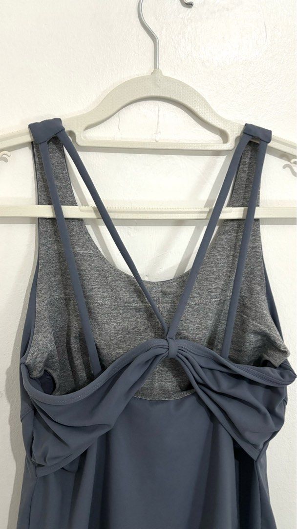 Strappy Back Active Tank Top with Pad Slot (Category: Sleeveless) located in Caloocan City. Submitted by buymethisandthat (Listing ID 1460447602, Image 3). Description: ✨ Strappy Back Active Tank Top with Pad Slot - ₱129 📌 CONDITION • Condition: 9/10 • Flaws: None Visible 📏 SIZE • Tag Size: No size tag • Recommended: Fits Small to Medium (Stretchy Athletic Fabric).