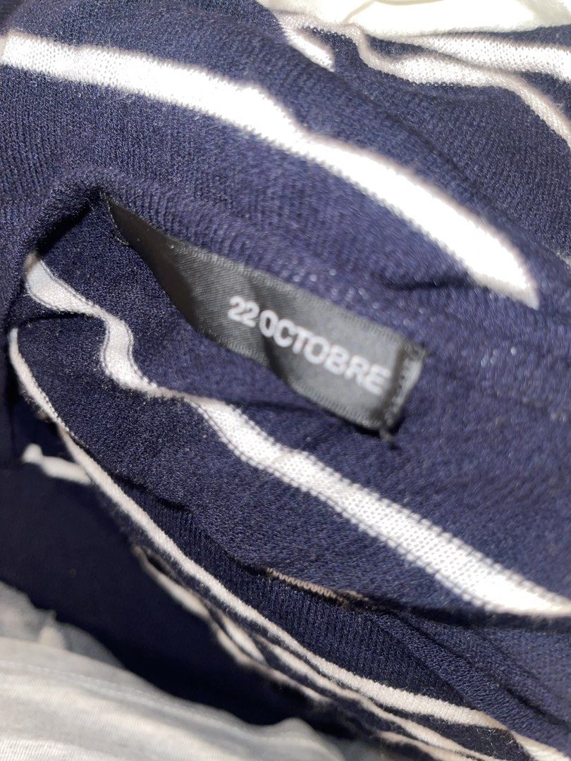 Striped boatneck knit sweater (Category: Longsleeves) located in Quezon City. Submitted by booktt (Listing ID 1460459667, Image 2). Description: free for any purchase 50 if no purchase code 003.