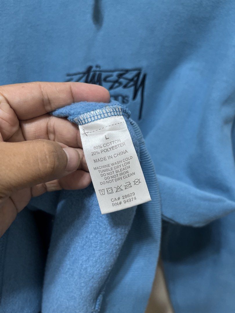 Stussy (Category: Coats, Jackets and Outerwear) located in Muntinlupa City. Submitted by genepaxs (Listing ID 1460384177, Image 3). Description: Large 24 x 29 Replacement Lace Original / Authentic +shipping J&T / JRS / LBC COD Lalamove only Shoppe Check out(soon) For faster transactions i Add me on any of my socials @generayq - FBmain @genepaxs - FBpage/IG .