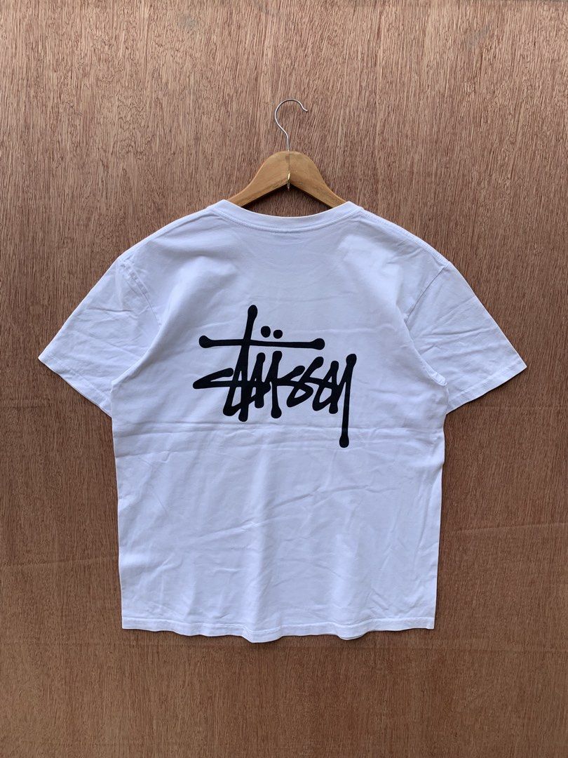 Stussy White T-Shirt Size M (Category: Tshirts & Polo Shirts ) located in Tacurong. Submitted by ljsthrift (Listing ID 1460431264, Image 2). Description: - Classic Stussy T-shirt - Color: White - Iconic Stussy logo on front - Larger Stussy logo on back - Made in Mexico - Size: Medium - Ideal for everyday wear.