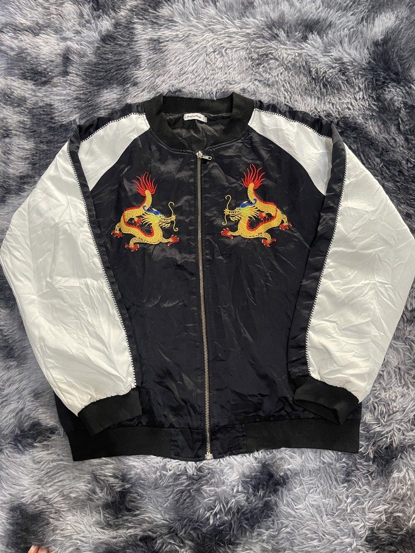 Sukajan jacket (Category: Coats, Jackets and Outerwear) located in San Jacinto. Submitted by clothcartelph (Listing ID 1460453901, Image 1). Description: SUKAJAN JACKET SIZE: ~ DIMES: 22/26 WIDTH: 22 LENGTH: 26 ISSUE: ~ COLOR RATE: 9.5/10 CONDITION: EXCELLENT CONDITION .